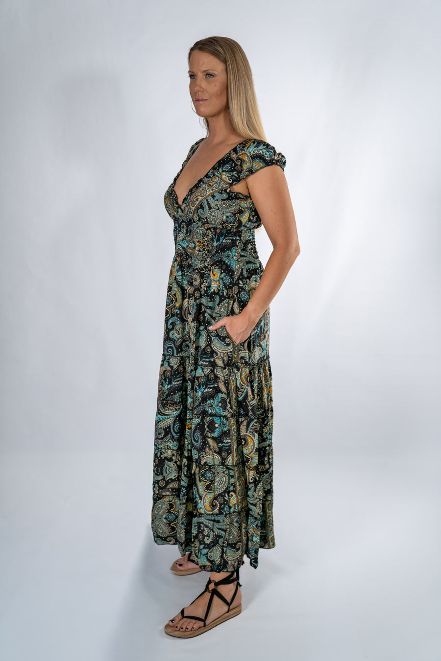 Anthia - Black Carnival